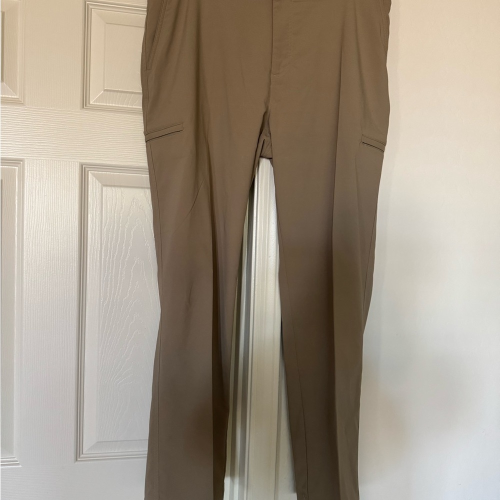 Solaris Men's Pants 36x30 beige golf hiking dress comfort pants